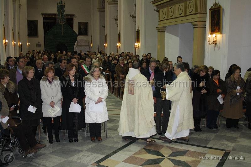 Immagine 056.jpg - 10 Gennaio 2010 - Celebrazione Eucaristica presieduta da frà Gimmi Palminteri, nel giorno del centenario della Fondazione.